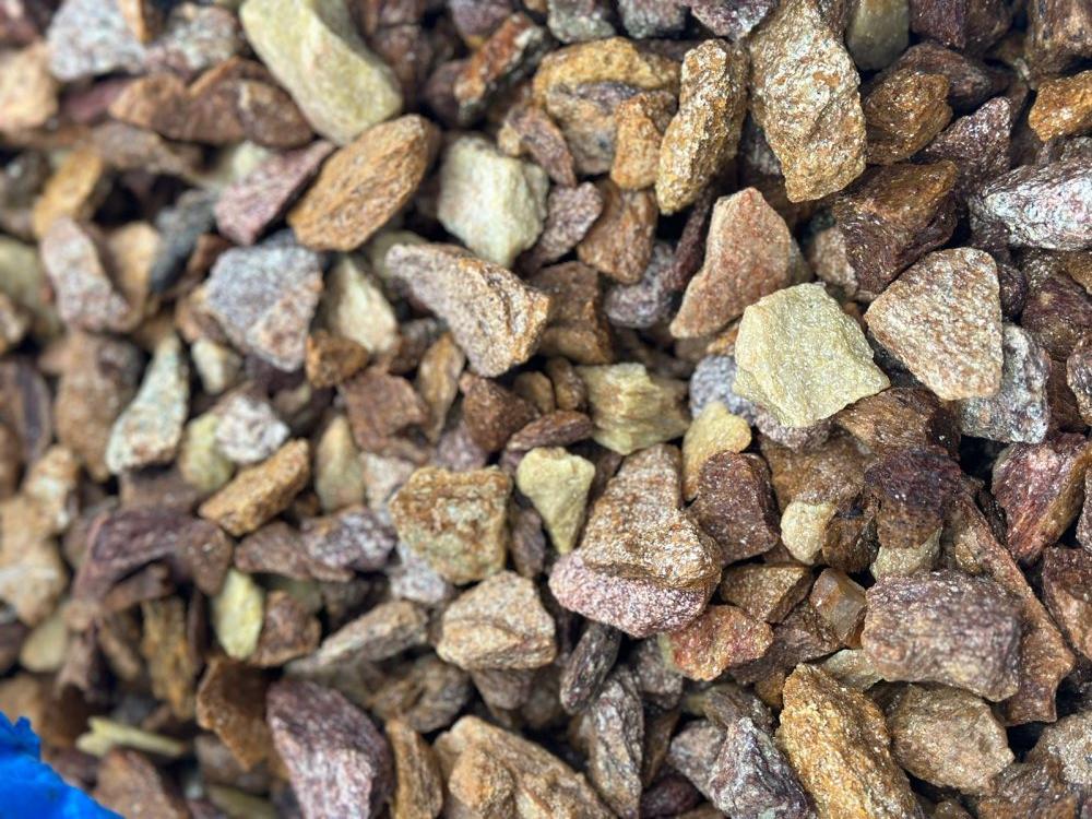 Златолит персиковый декоративная каменная крошка купить в Санкт-Петербурге