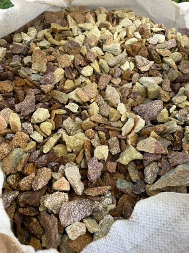 Златолит персиковый декоративная каменная крошка купить в Санкт-Петербурге