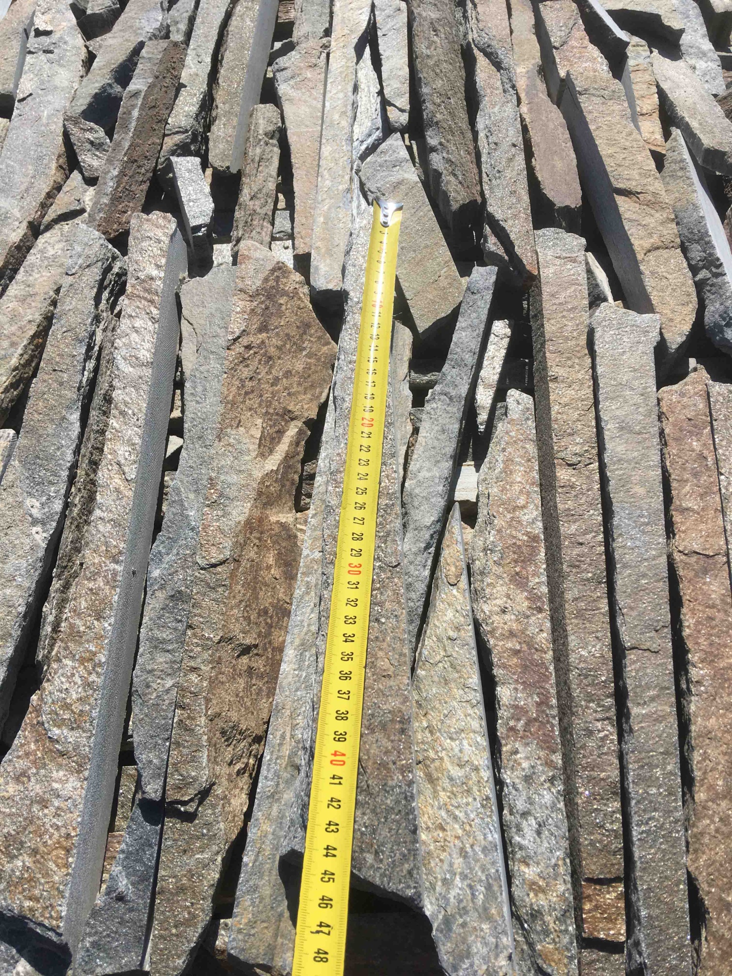 Горбушка златолит мультиколор для облицовки купить в Санкт-Петербурге