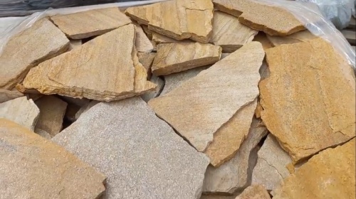 Плитняк златолит жёлтый для цоколя купить в Санкт-Петербурге