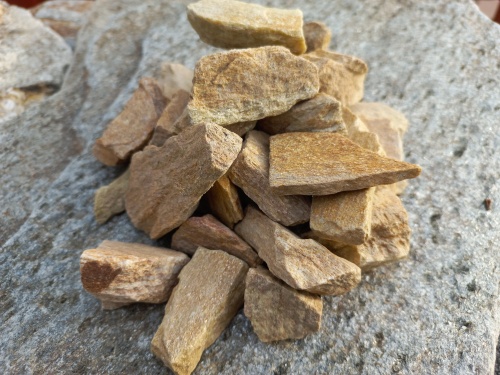 Златолит жёлтый декоративная каменная крошка купить в Санкт-Петербурге