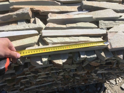 Горбушка златолит золотистый для облицовки купить в Санкт-Петербурге